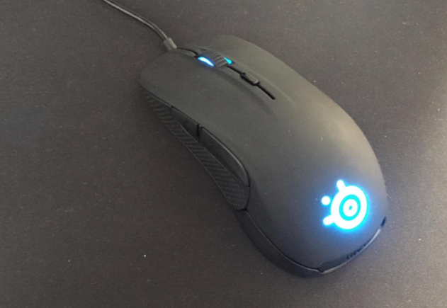 Stylishnoobオススメのゲーミングマウス「Rival300」と定番「Rival100」を比較