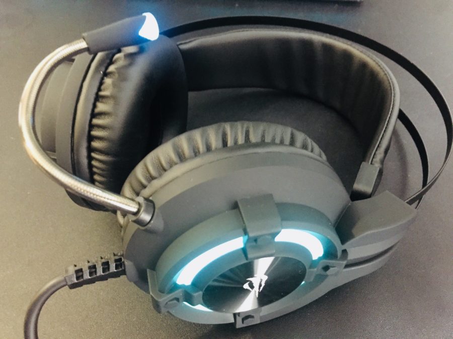 Creative、ゲーミングヘッドセット新製品「Sound BlasterX H6」発表。税抜8,900円で7.1/5.1ch再生に対応、RGBライティングLEDも搭載