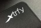 「Xtrfy GP1」レビュー。滑らかな滑り心地を重視するユーザーに最適な、スピード重視のゲーミングマウスパッド