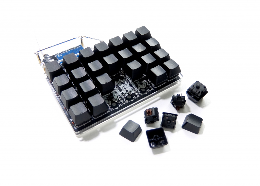 メカニカルキーボード自作に挑戦できる「BTOセルフメイドキーボードキット」が4月19日(金)に発売。ビット・トレード・ワンより