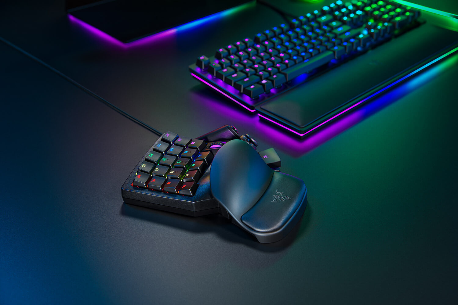 Razer、左手用デバイス「Razer Tartarus Pro」を10月31日(木)に国内