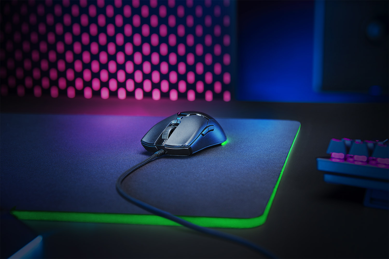 Razer、重量わずか61gの小型軽量ゲーミングマウス「Razer Viper Mini」を3月19日(木)に国内発売。価格は税込5,280円