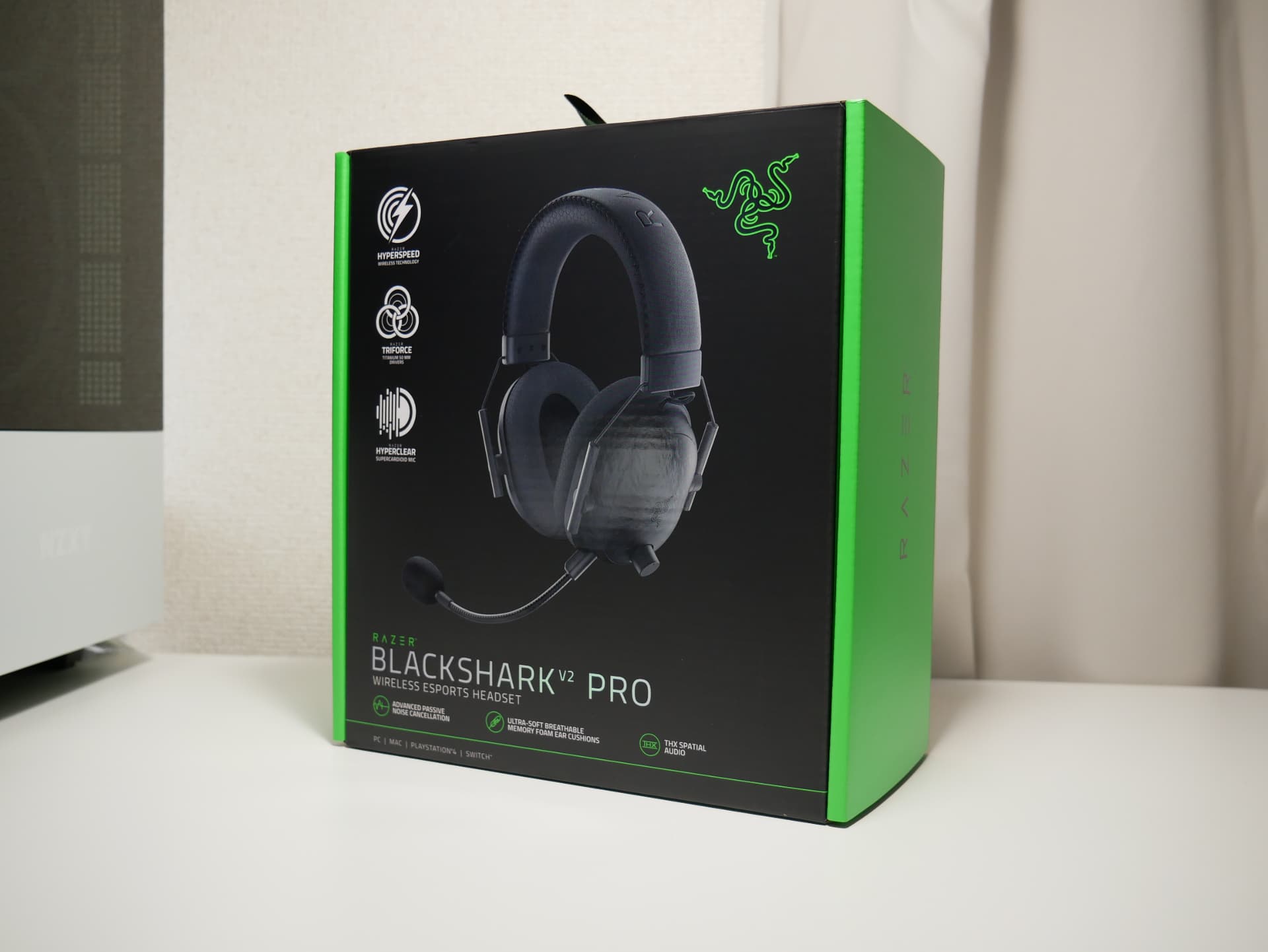 Razer BLACKSHARK V2 PRO BLACK 旧式モデル - www.stedile.com.br