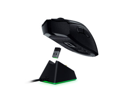 Razer、無線ゲーミングマウス「DeathAdder V2 Pro」と充電スタンド「Mouse Dock Chroma」のセットモデルを10月30日(金)に数量限定で発売