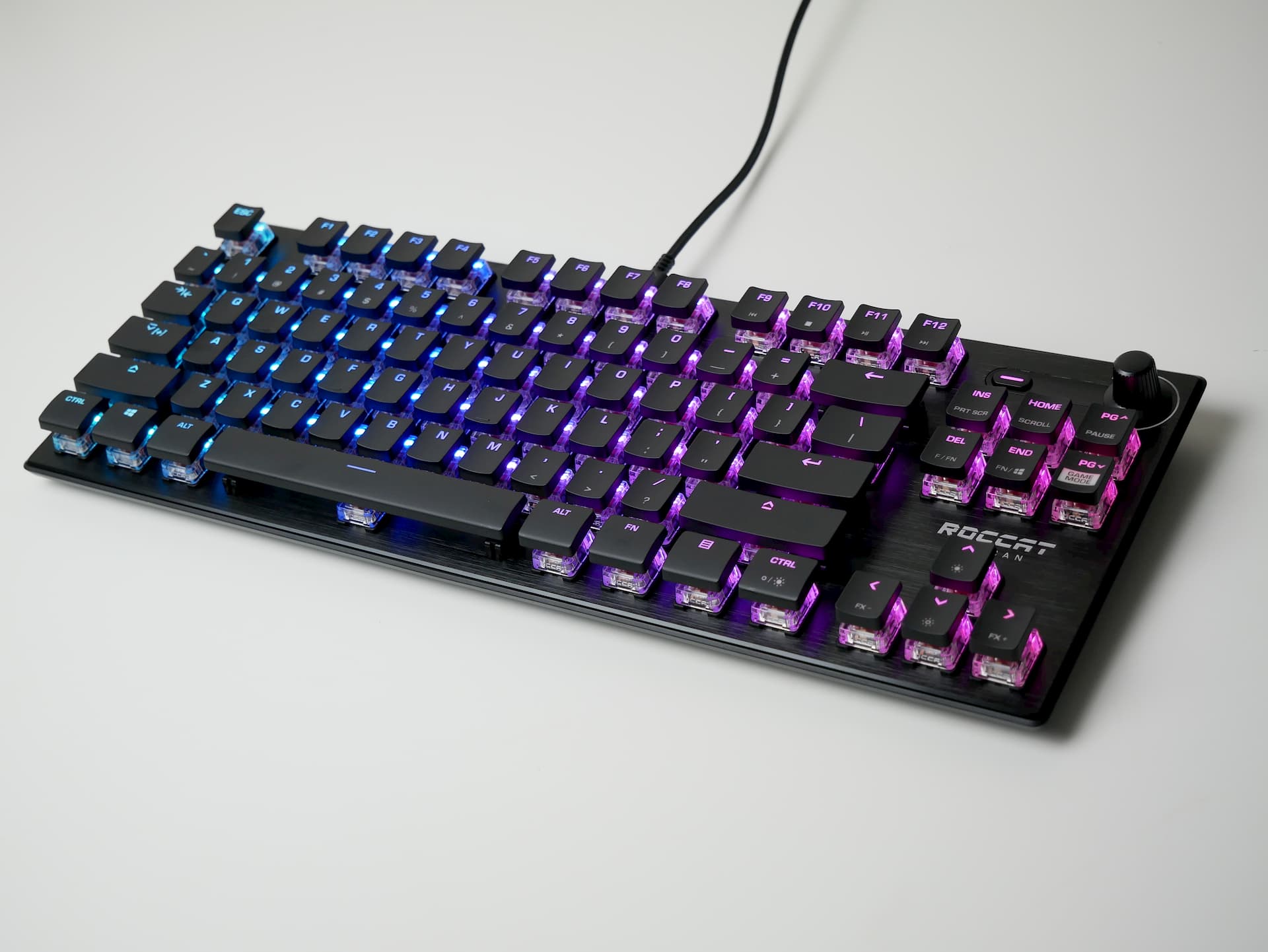 ROCCAT　VULCAN　TKL　PROPC/タブレット