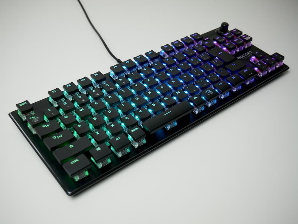 Roccat Vulcan Tkl レビュー メディアキーを残しつつコンパクト化されたテンキーレスキーボード Dpqp