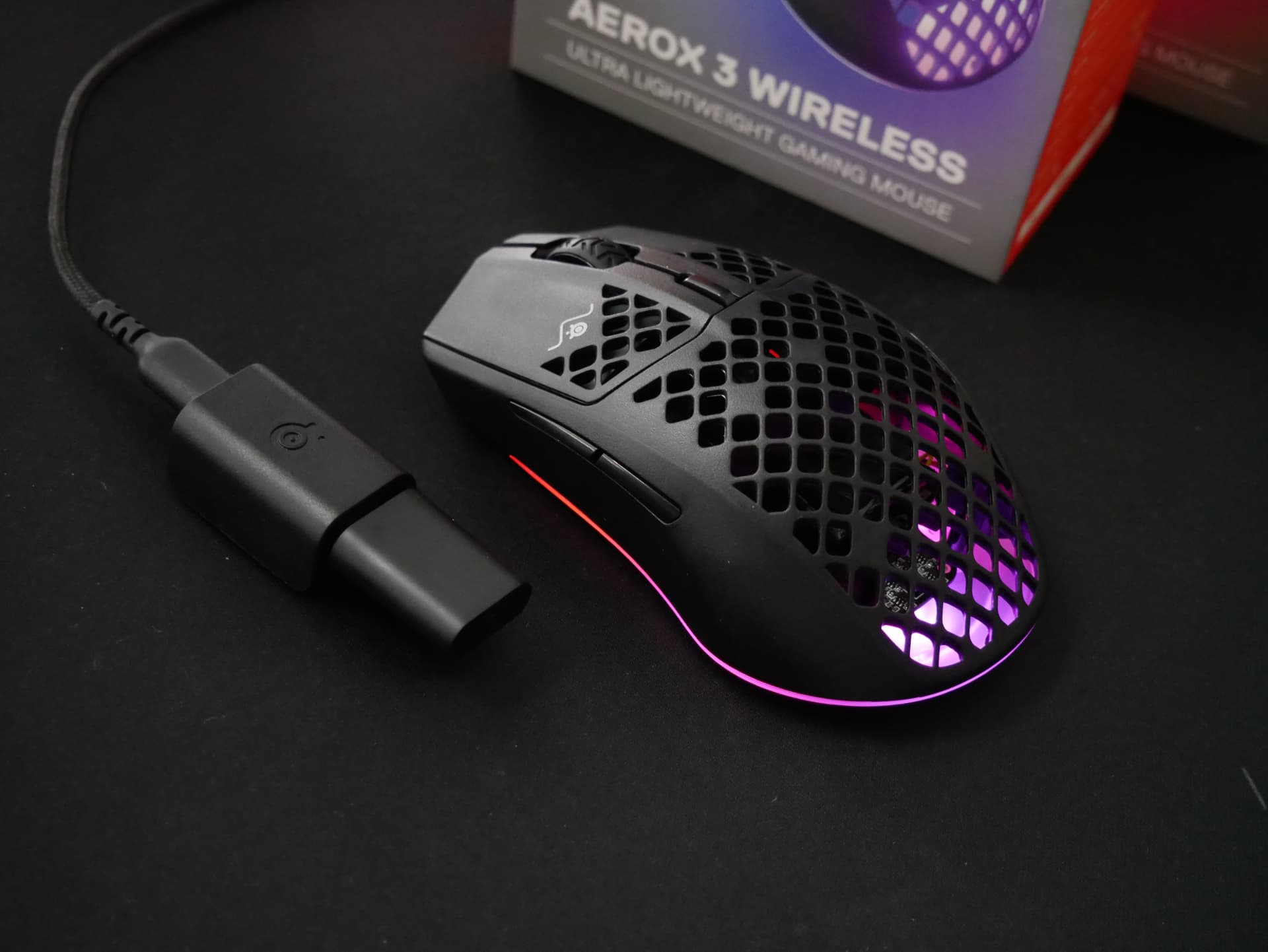 「SteelSeries Aerox 3 Wireless」レビュー。完成度が高い66gの軽量ワイヤレスマウス