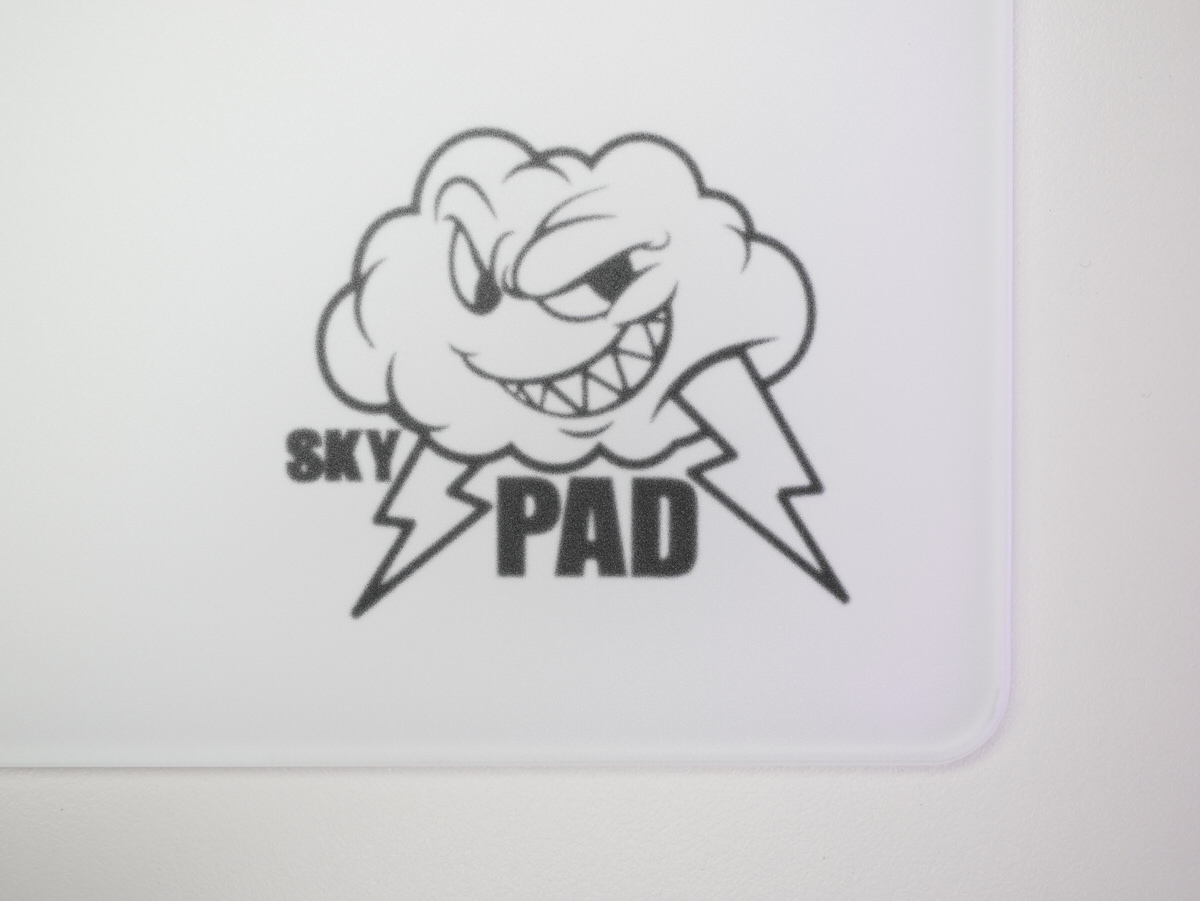 SkyPAD 3.0 XL」レビュー。前作より大きく、薄く、滑りも向上した