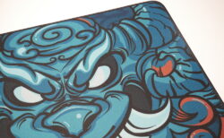 「EsportsTiger EBA BLUE」レビュー。湿気に強いバランスタイプのゲーミングマウスパッド