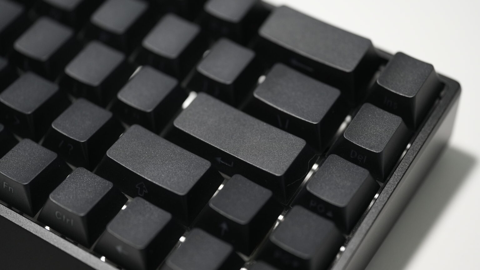 IYX MU68 PRO – DPQP | ゲーミングデバイスの総合情報サイト