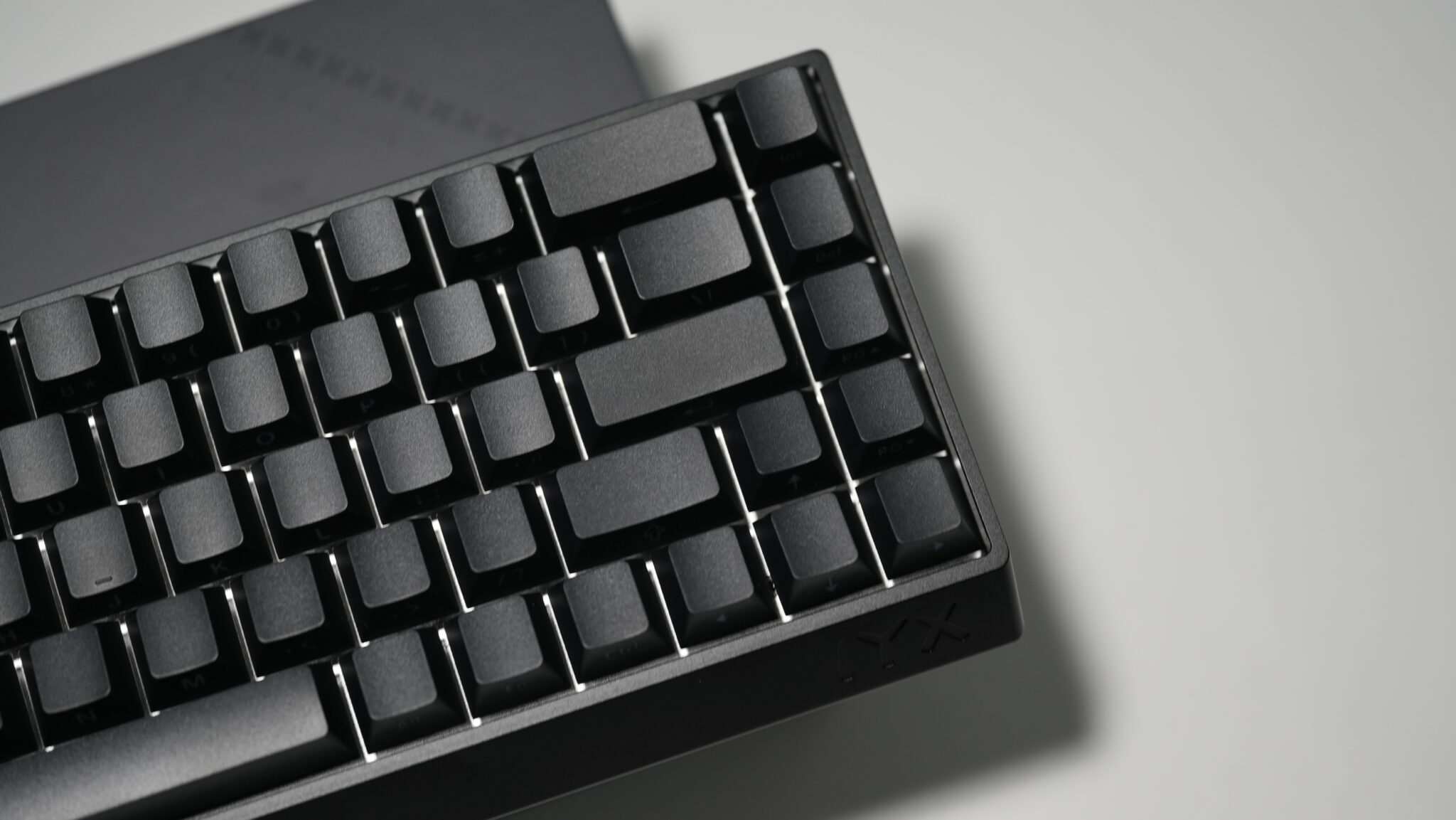 IYX MU68 PRO – DPQP | ゲーミングデバイスの総合情報サイト